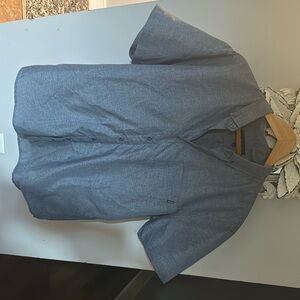 Men’s casual button down shirt